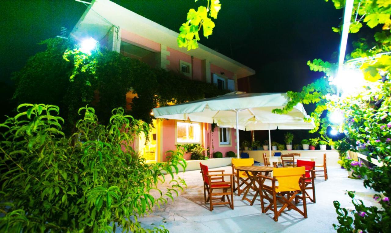 Babi's - Garden * Lixouri